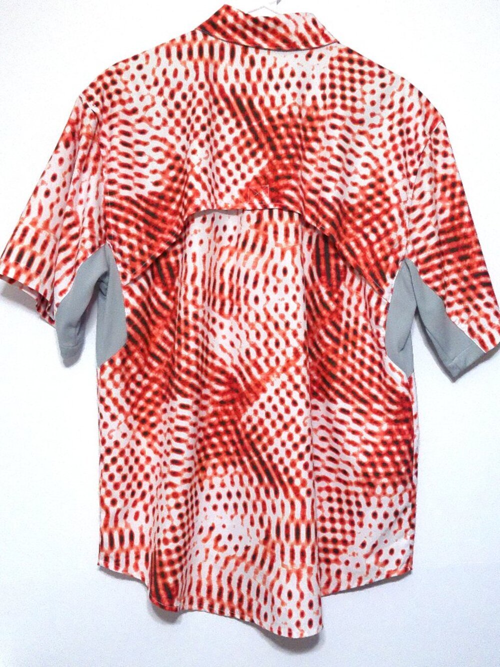 Reel Legends Fishing Shirt Mens Medium Orange Vented Short Sleeve Button Up - Picture 4 of 4